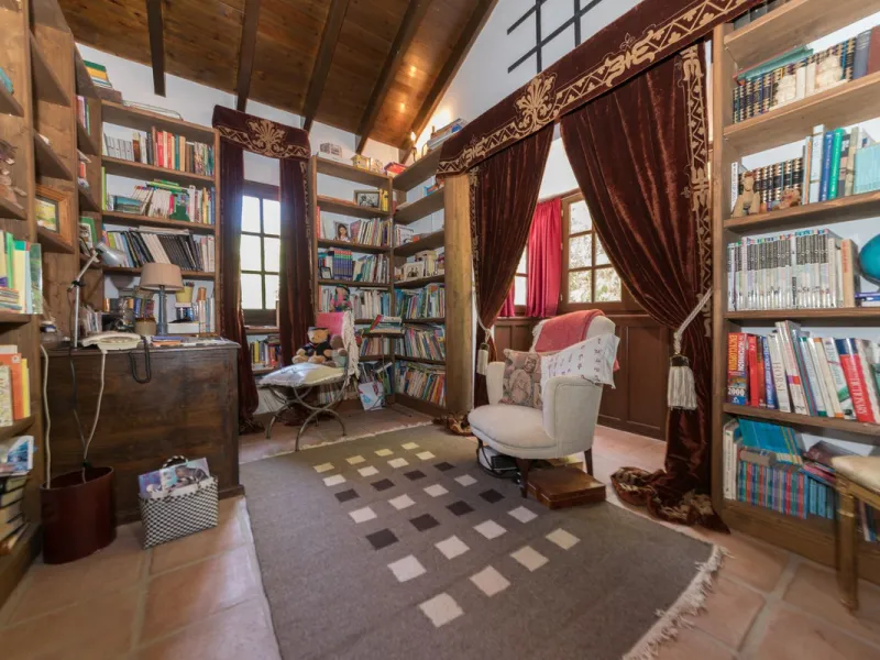 Spectacular country style 5 bedroom villa with open views at Puerto De  Los Alemendros, Benahavis
