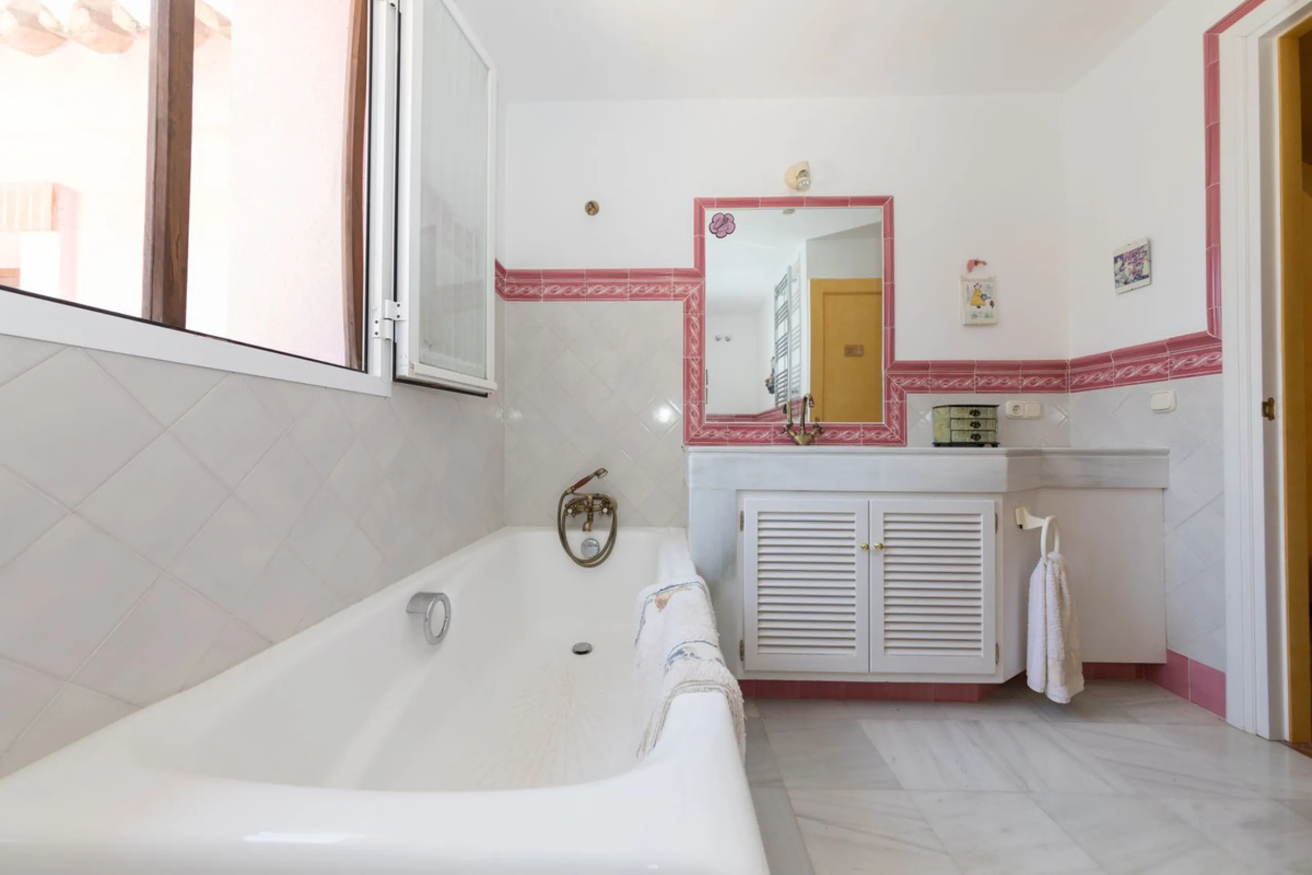 Spectacular country style 5 bedroom villa with open views at Puerto De  Los Alemendros, Benahavis