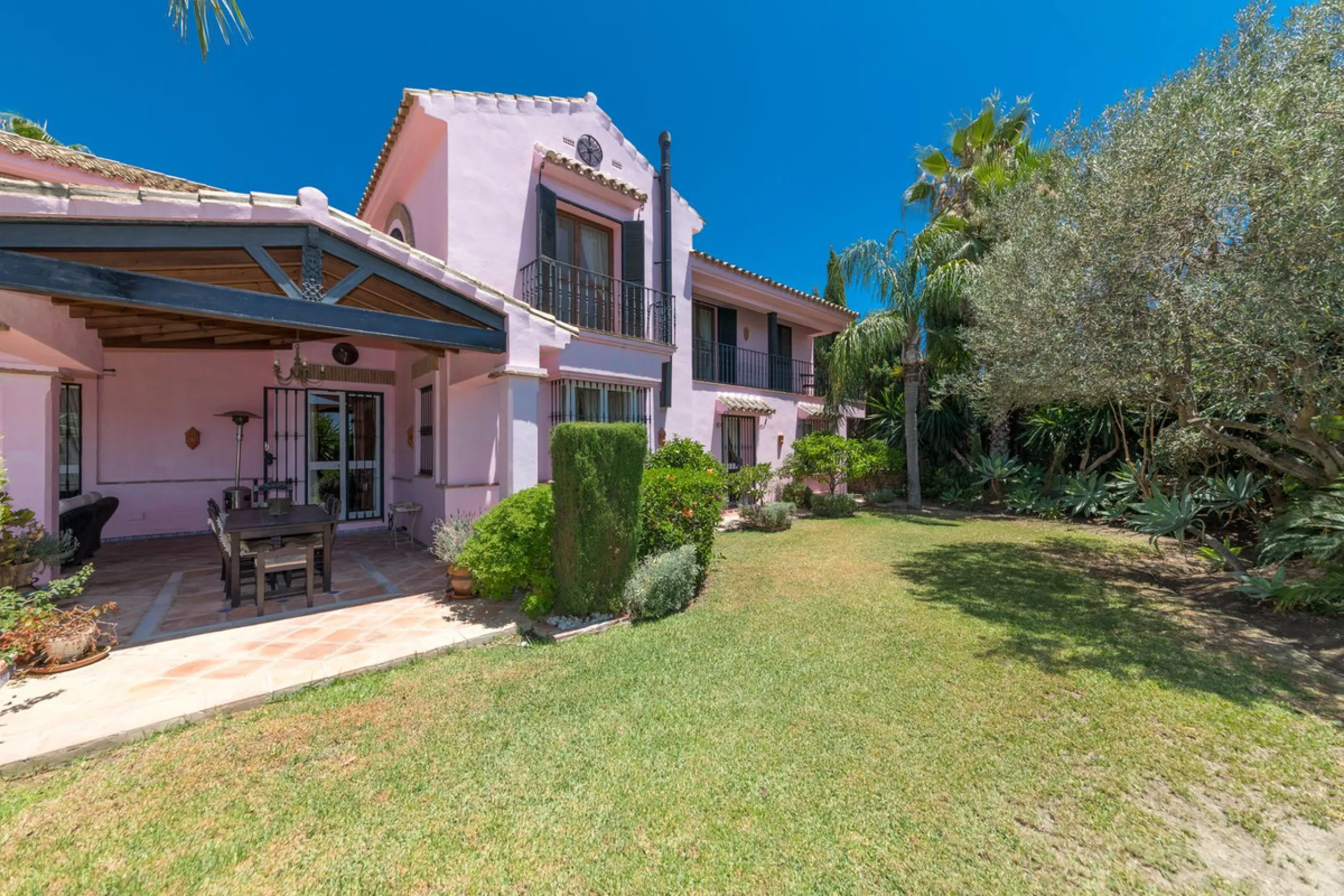 Spectacular country style 5 bedroom villa with open views at Puerto De  Los Alemendros, Benahavis