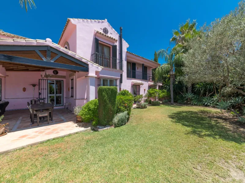 Spectacular country style 5 bedroom villa with open views at Puerto De  Los Alemendros, Benahavis
