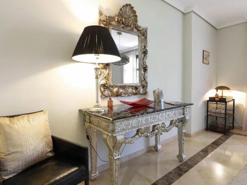 Apartment - Ground Floor Apartment в продаже в Marbella, Málaga. В доме 2 спален и 2 ванных комнат. Площадь дома 141 м²