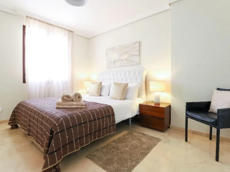 Apartment - Ground Floor Apartment в продаже в Marbella, Málaga. В доме 2 спален и 2 ванных комнат. Площадь дома 141 м²