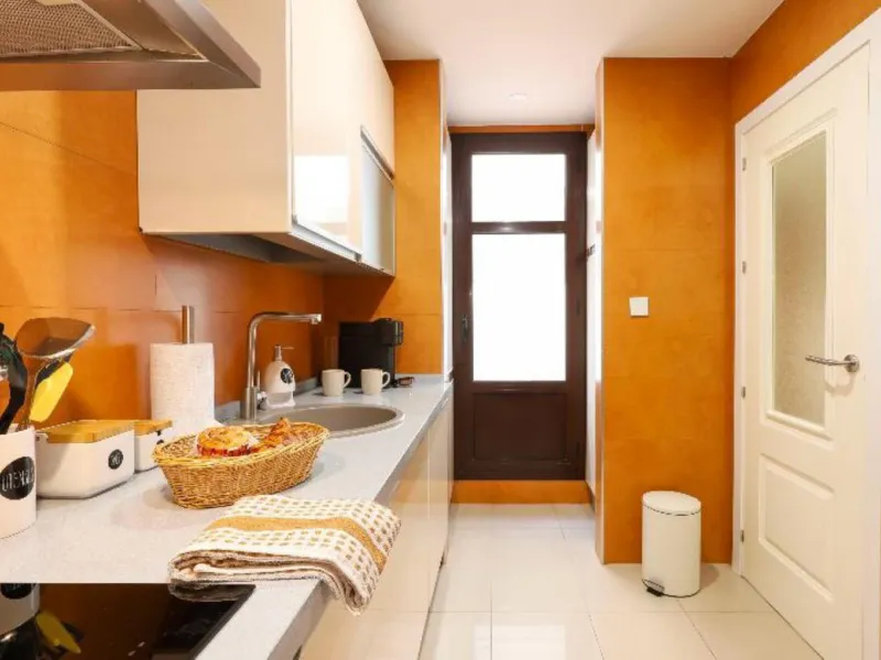 Apartment - Ground Floor Apartment в продаже в Marbella, Málaga. В доме 2 спален и 2 ванных комнат. Площадь дома 141 м²