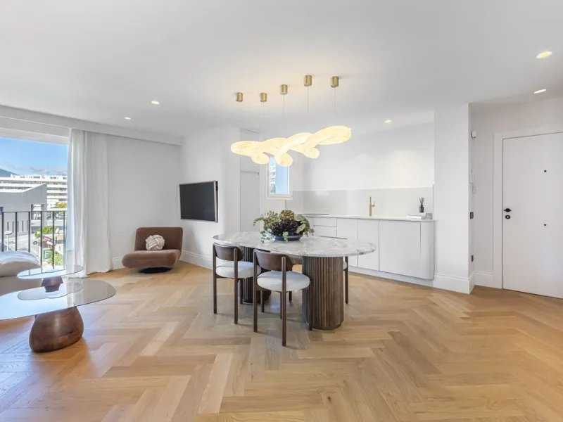 Stylish 2-room apartment with tourist license in the heart of Puerto Banús