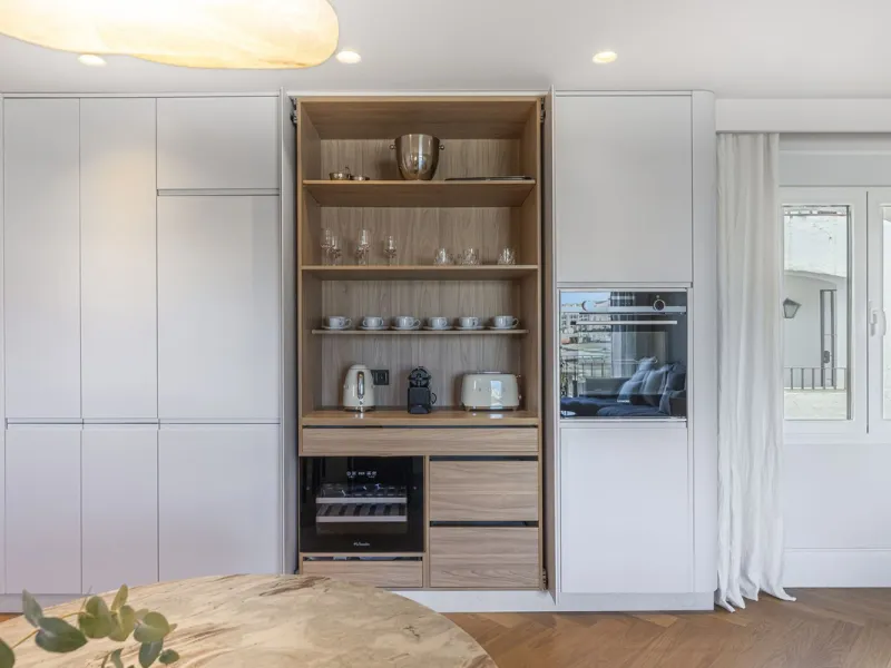 Stylish 2-room apartment with tourist license in the heart of Puerto Banús