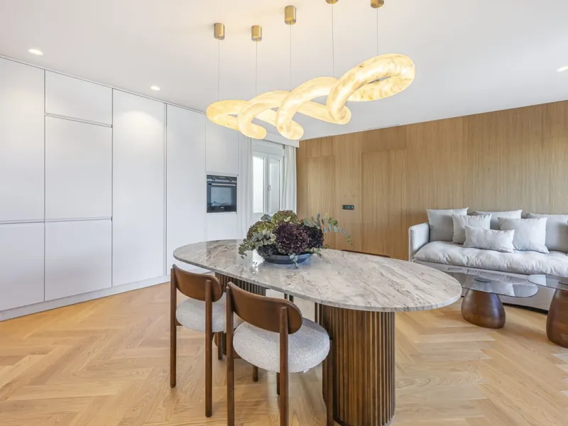 Stylish 2-room apartment with tourist license in the heart of Puerto Banús