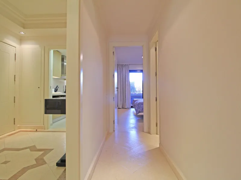 Nestled in the peaceful beachside enclave of Casasola, this charming ground-floor apartment