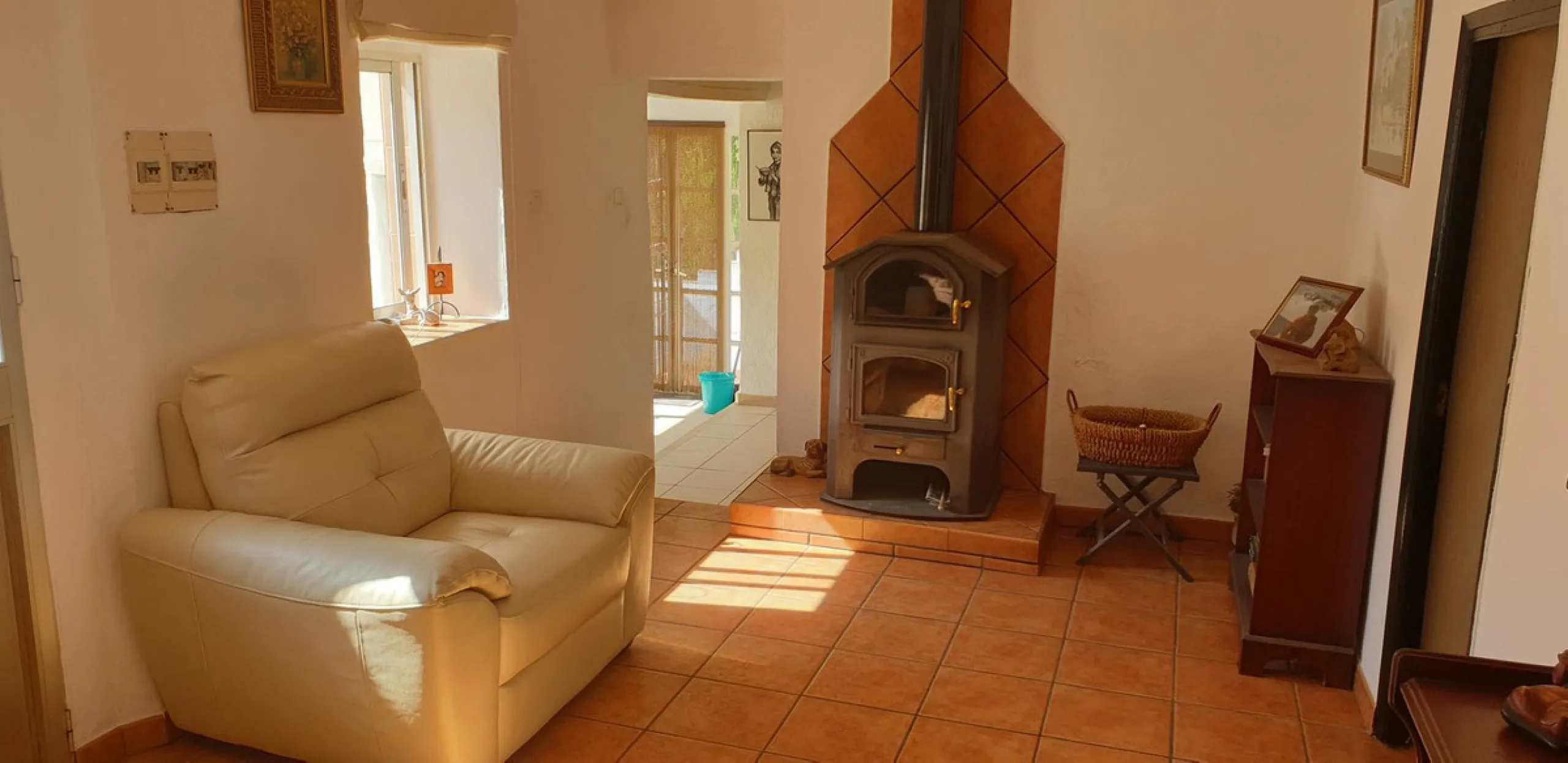 House - Finca - Cortijo в продаже в Málaga, Málaga. В доме 4 спален и 3 ванных комнат. Площадь дома 190 м². Площадь участка 5000 м²