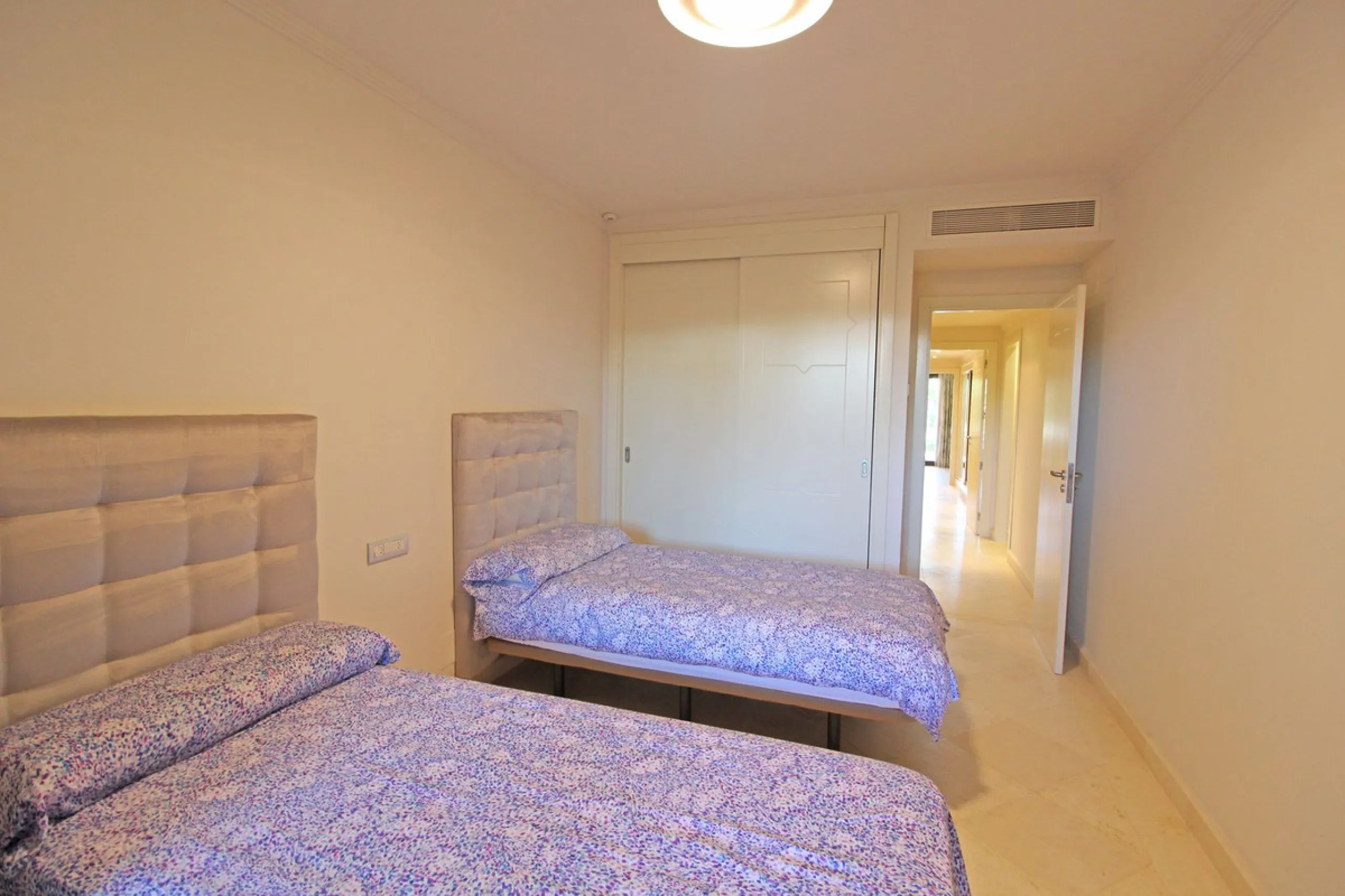 Nestled in the peaceful beachside enclave of Casasola, this charming ground-floor apartment