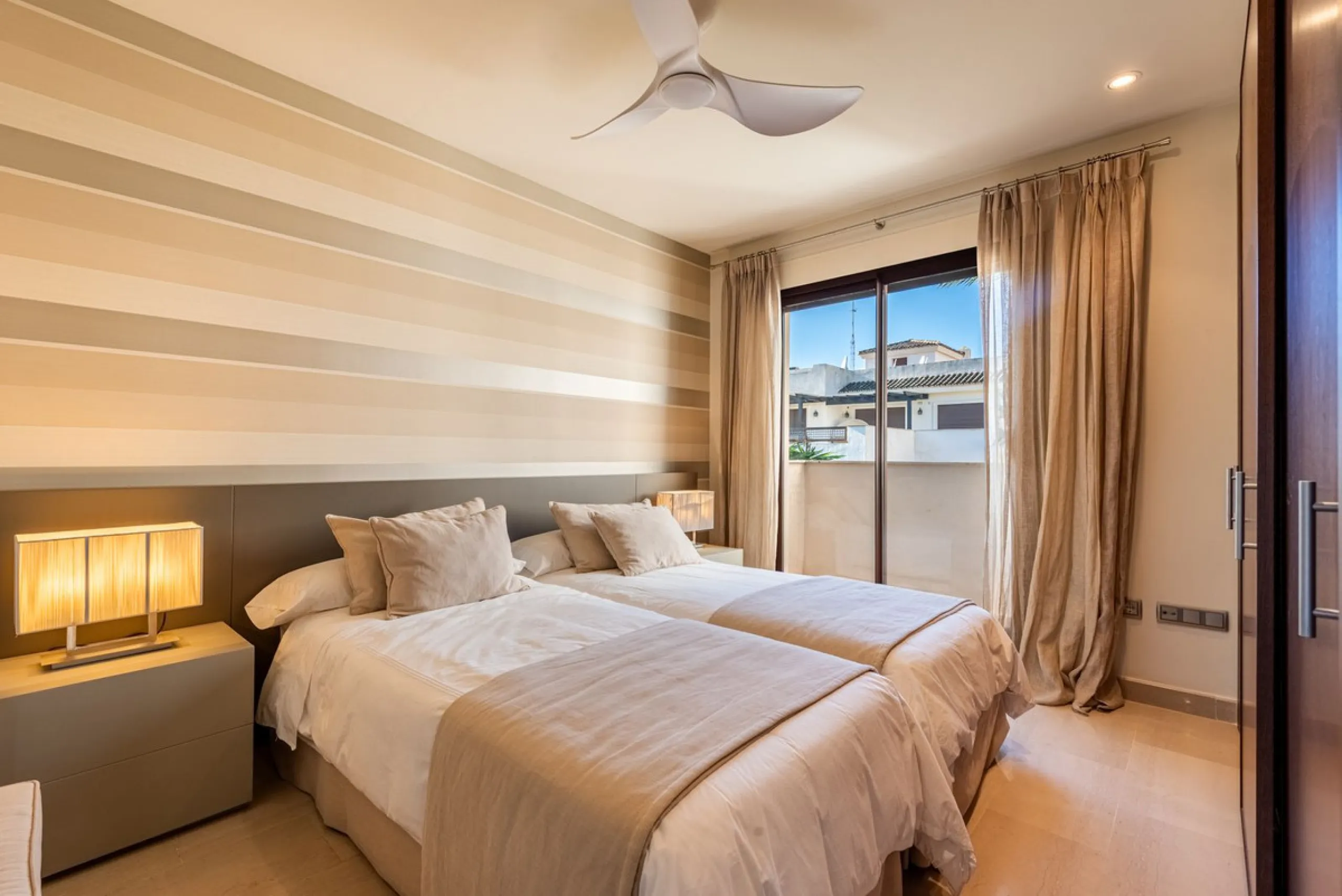 Prime 2-Bedroom Apartment with Pool Views close to Centro Plaza and Puerto Banus!