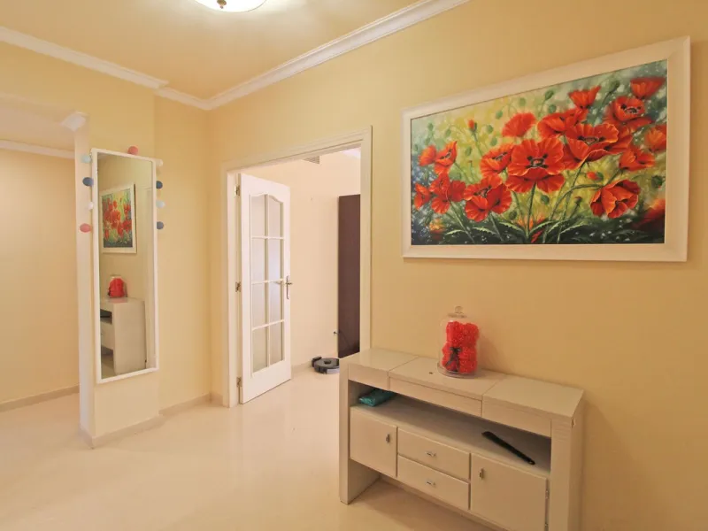 Ground floor apartment, less than 300 meters from the beach.