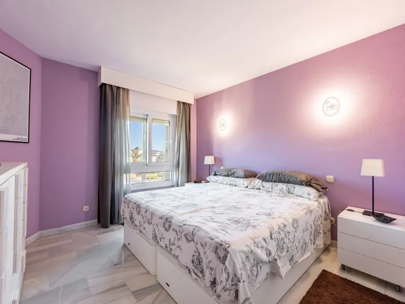 Beachfront Top-Floor Apartment – Prime Investment with Short-Term Rentals allowed