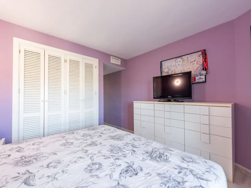 Beachfront Top-Floor Apartment – Prime Investment with Short-Term Rentals allowed