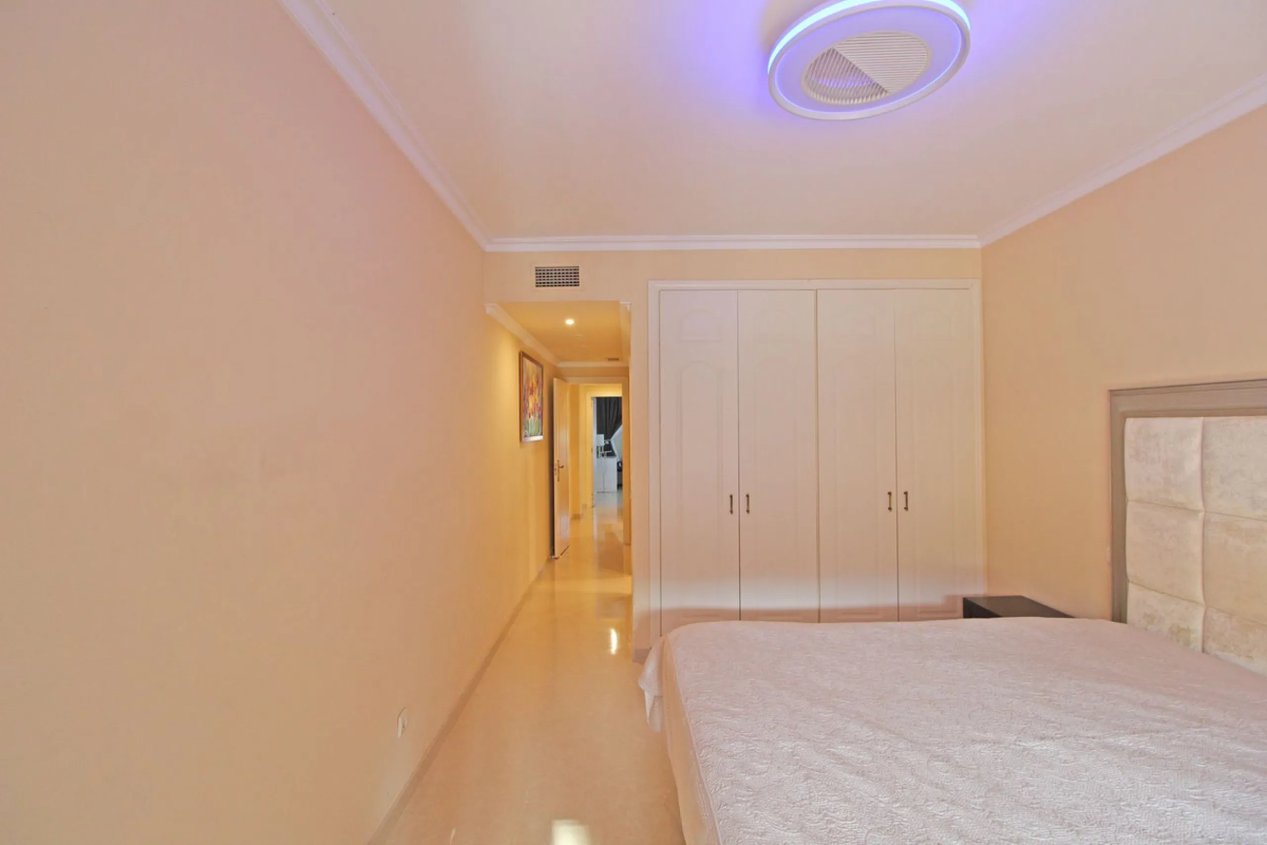 Ground floor apartment, less than 300 meters from the beach.