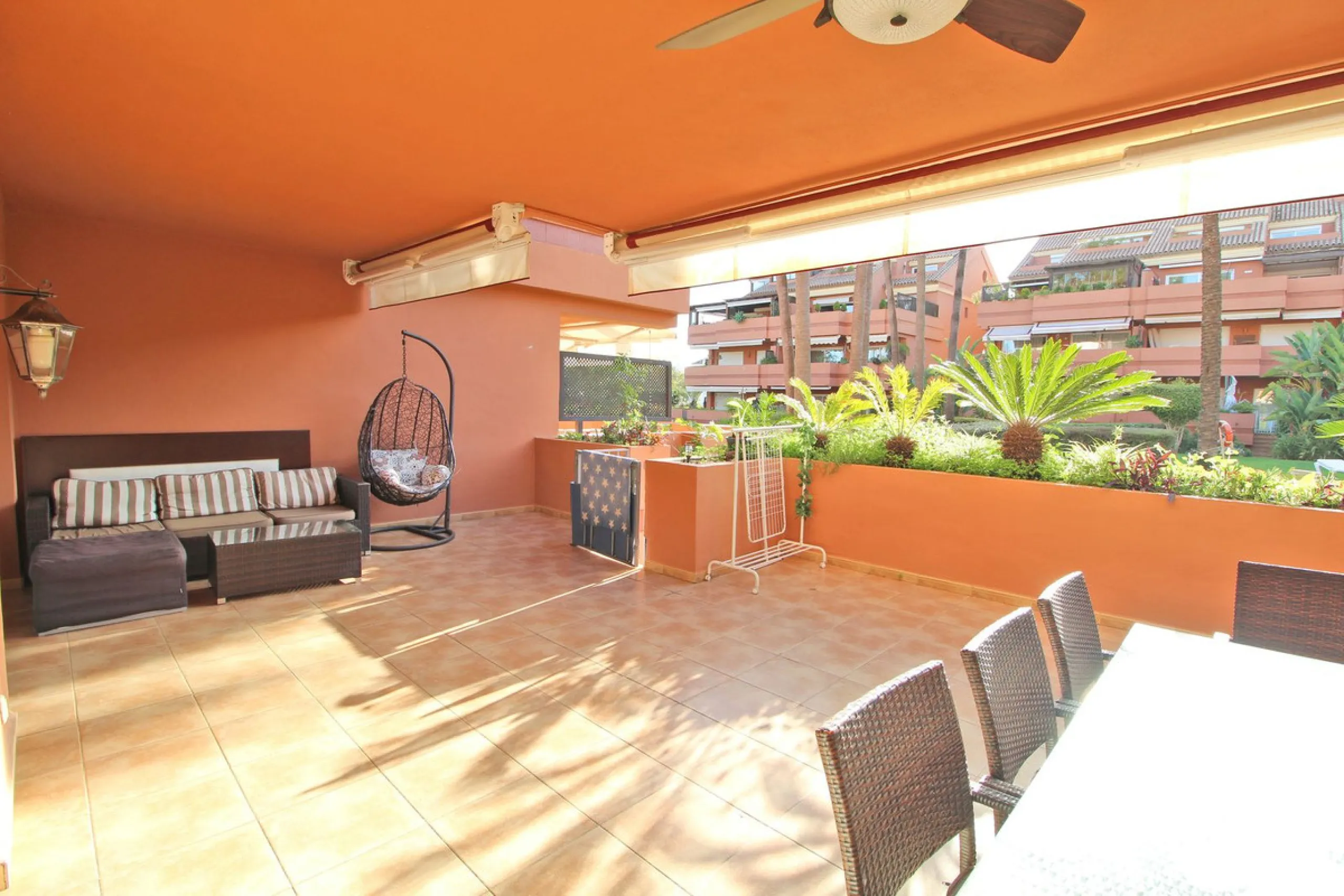 Ground floor apartment, less than 300 meters from the beach.