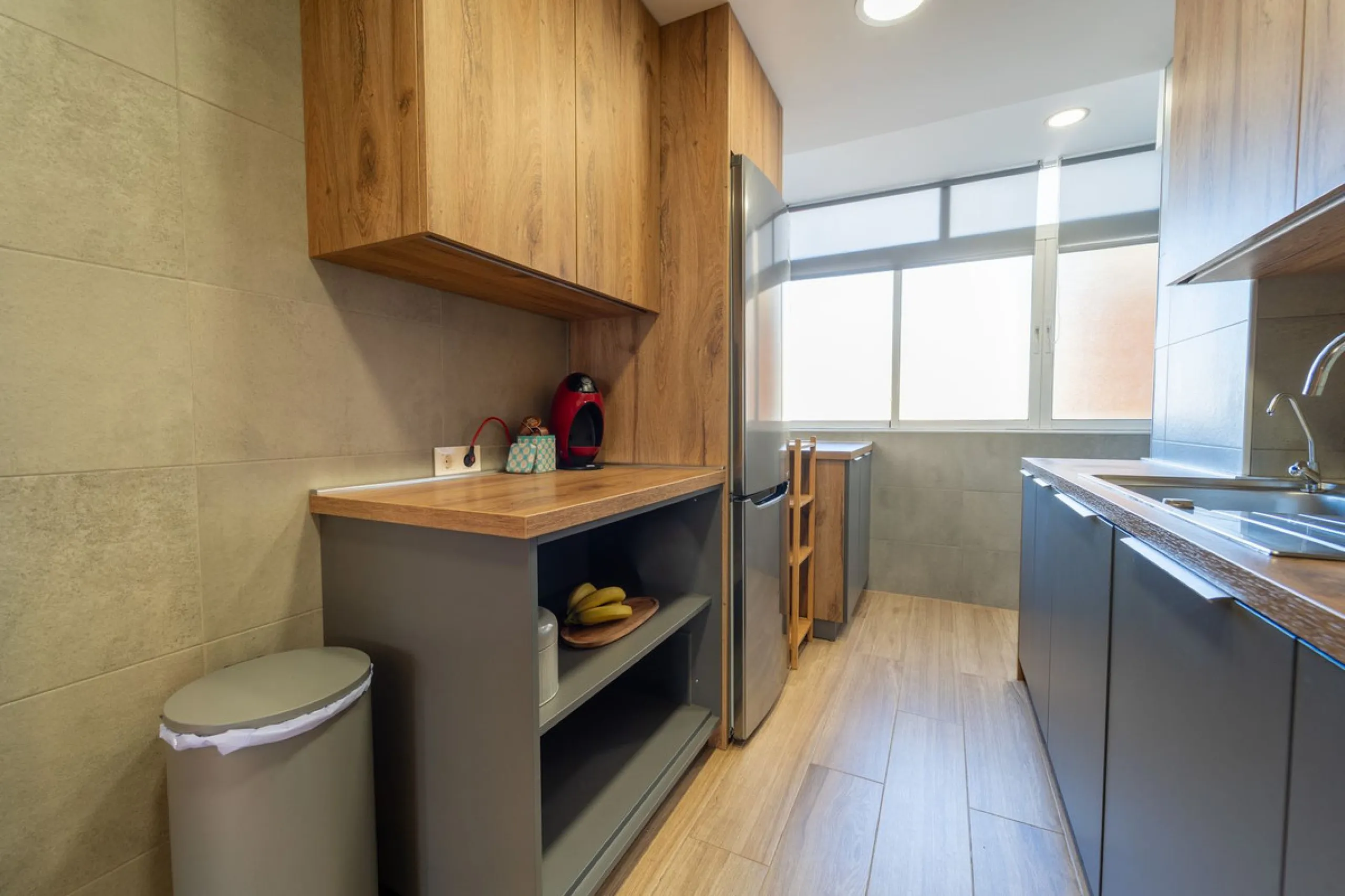 Apartment - Middle Floor Apartment в продаже в Fuengirola, Málaga. В доме 3 спален и 1 ванных комнат. Площадь дома 85 м²