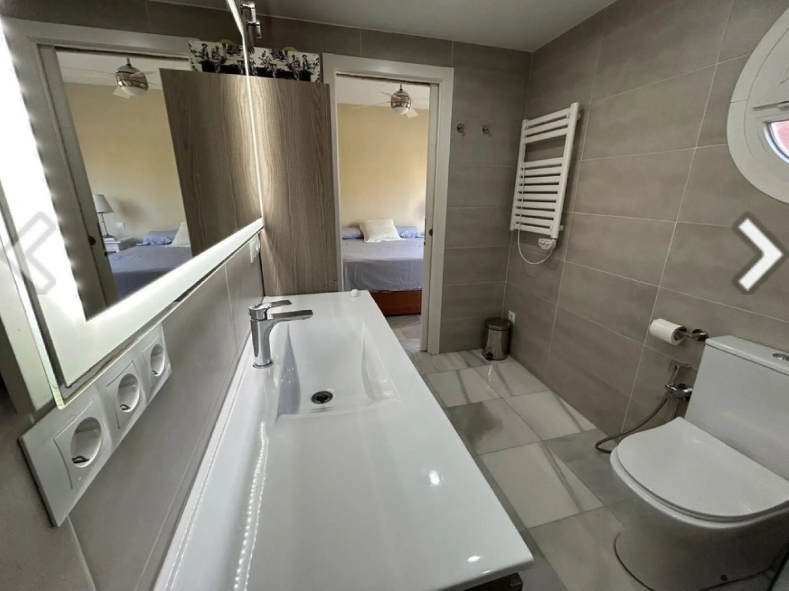 Fantastic semidetached house with a private garden in Atalaya, Monte Biarritz.
