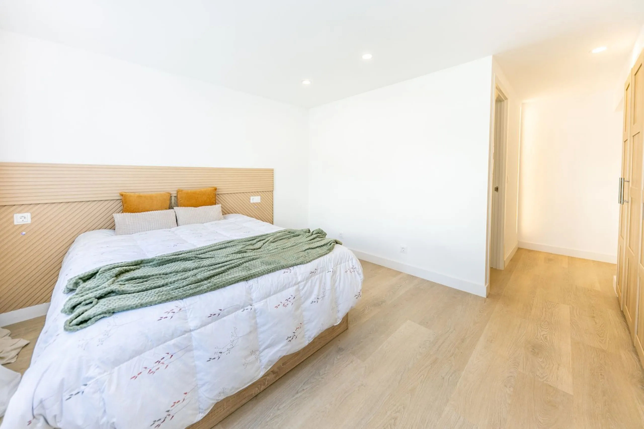 Brand New Designer Villa: Absolute Tranquility and Close to Everything