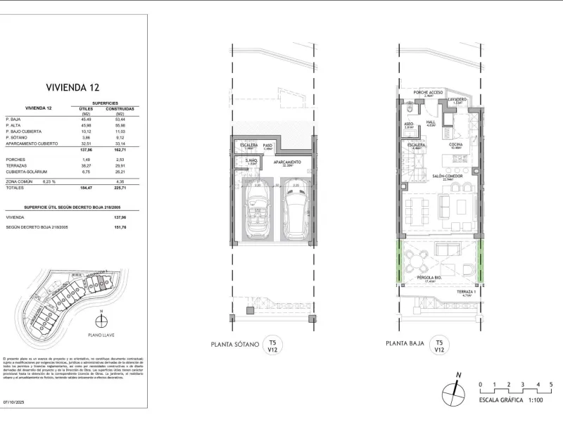 New Build Townhouses with Sea Views near Miraflores Golf Calahonda& & Boutique Residential in a Prime Calahonda Location& This exclusive new construction project consists of a boutique collection of only 13 two and three bedroom townhouses and co