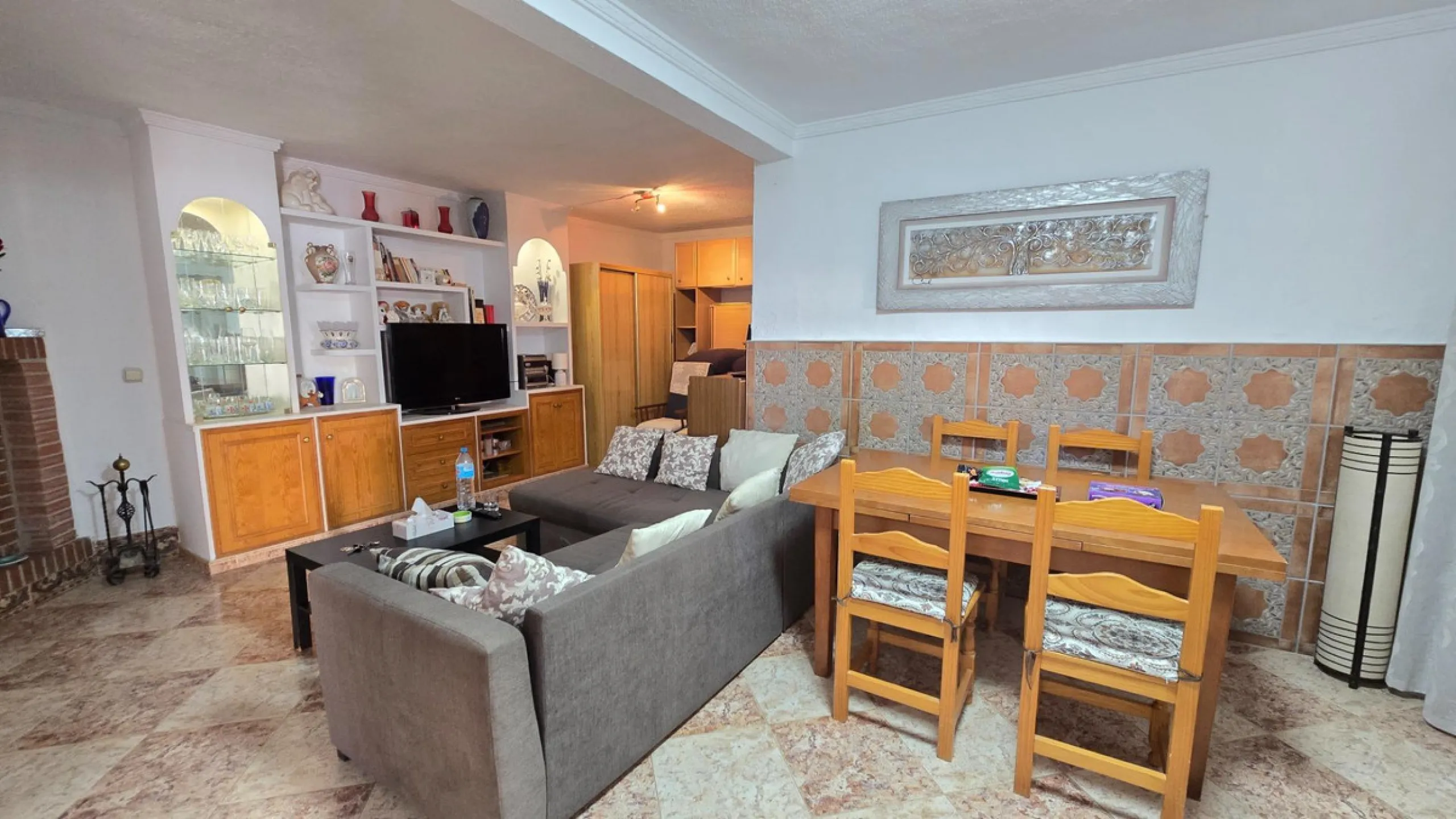 Detached villa in Benalmádena with views and pool