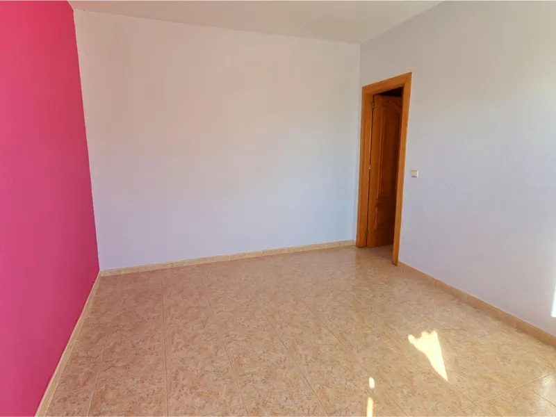 Detached villa in Benalmádena with views and pool