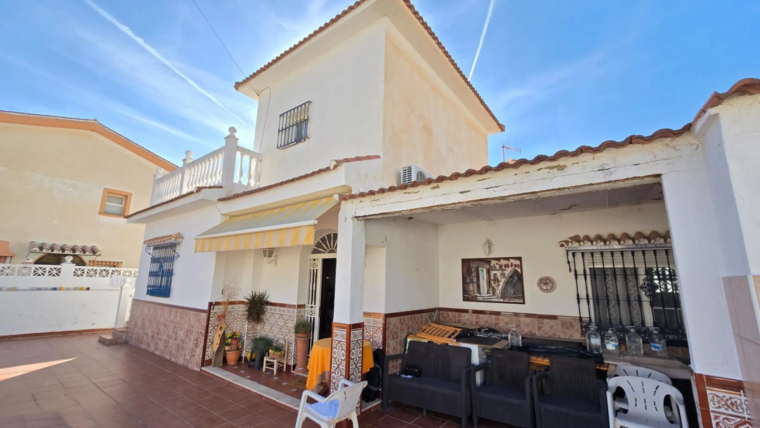 Detached villa in Benalmádena with views and pool