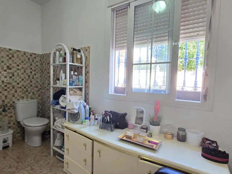 Detached villa in Benalmádena with views and pool