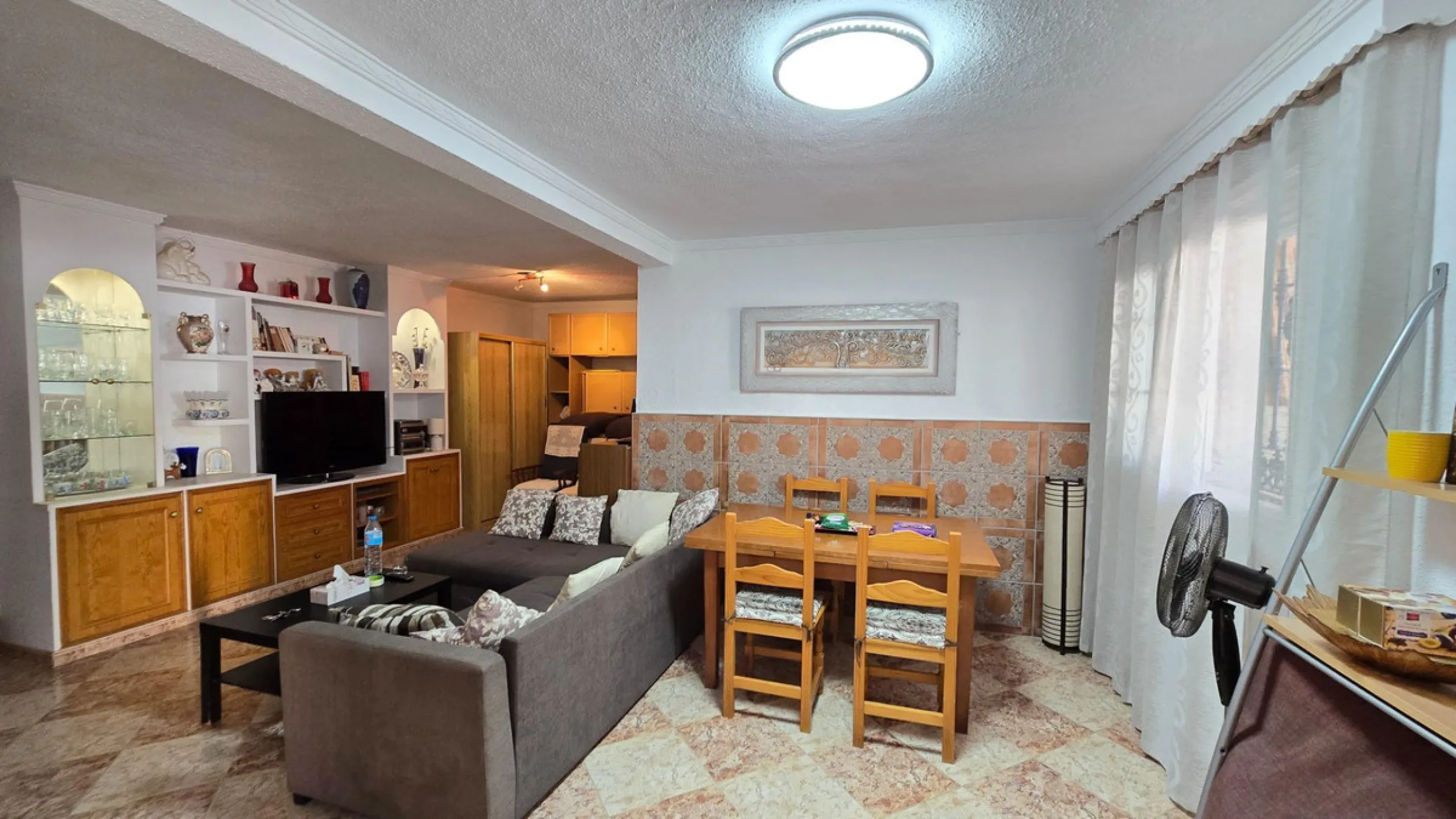 Detached villa in Benalmádena with views and pool
