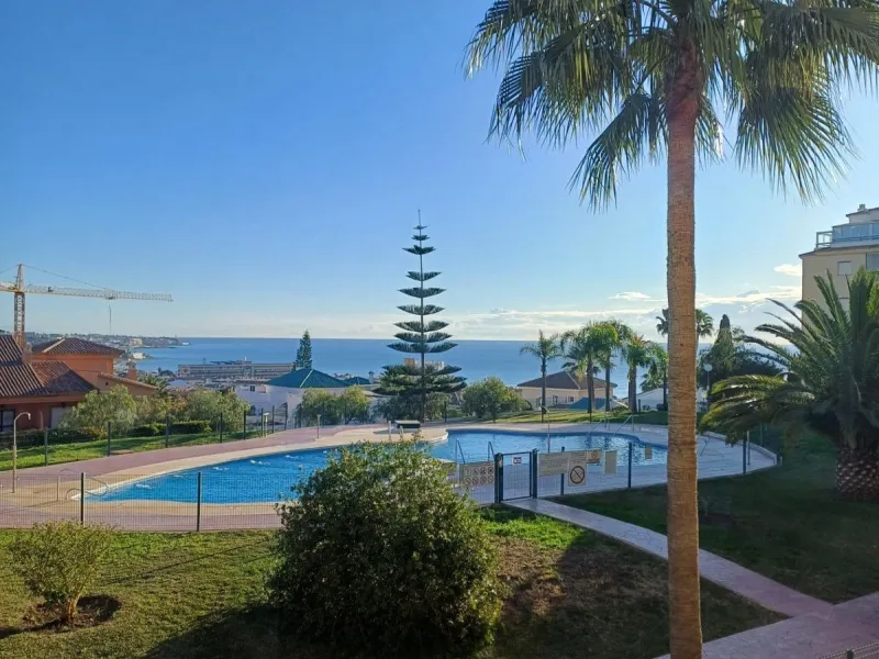 Larg apartment 3B2b + parking in Jardin Botanico, La Cala de Mijas.