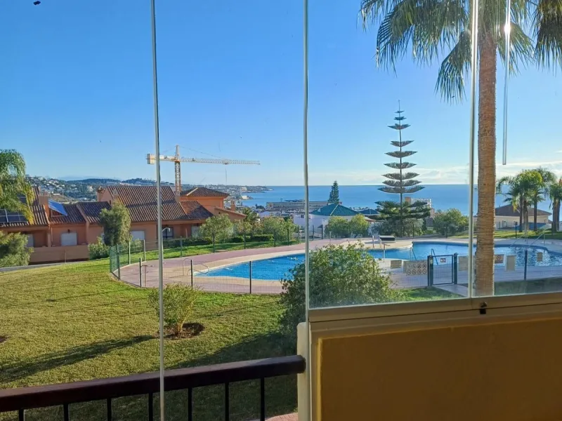 Larg apartment 3B2b + parking in Jardin Botanico, La Cala de Mijas.