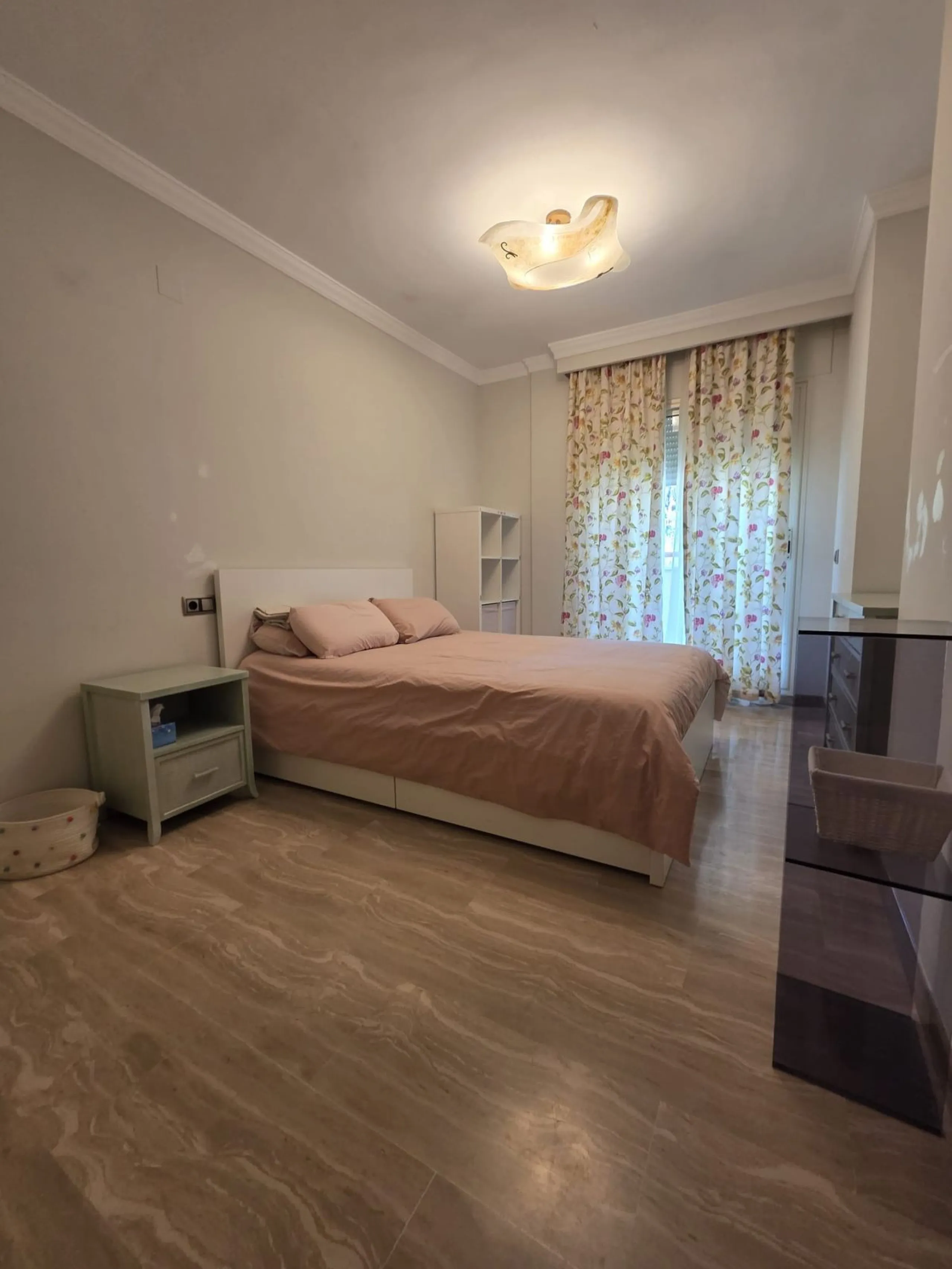 Middle Floor Apartment, Sierra Blanca, Costa del Sol.