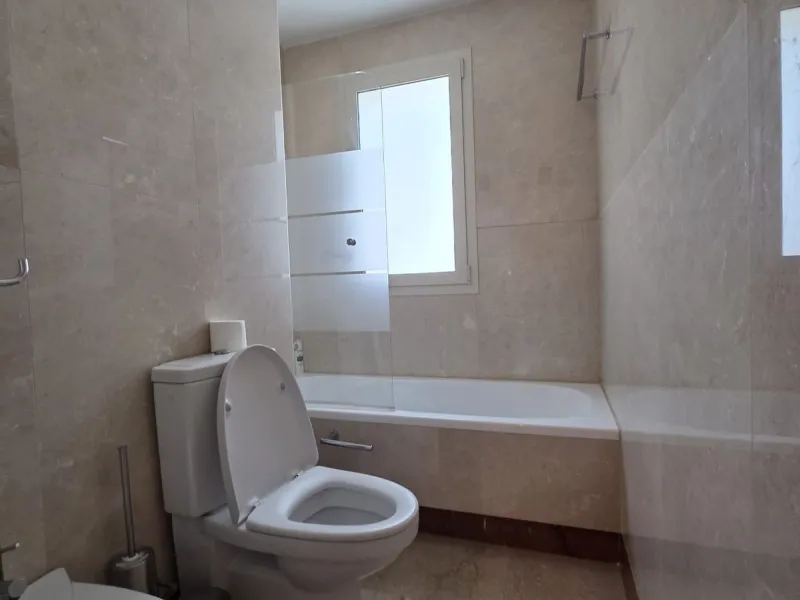 Middle Floor Apartment, Sierra Blanca, Costa del Sol.