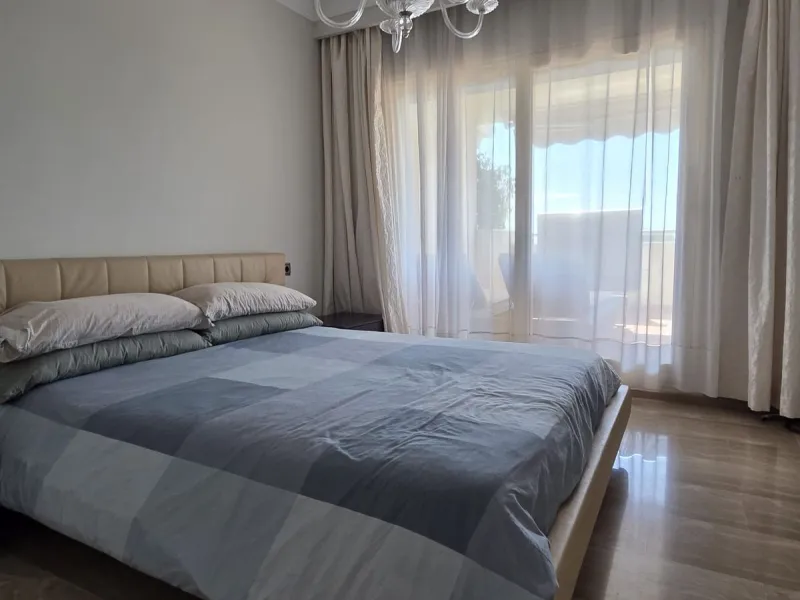 Middle Floor Apartment, Sierra Blanca, Costa del Sol.