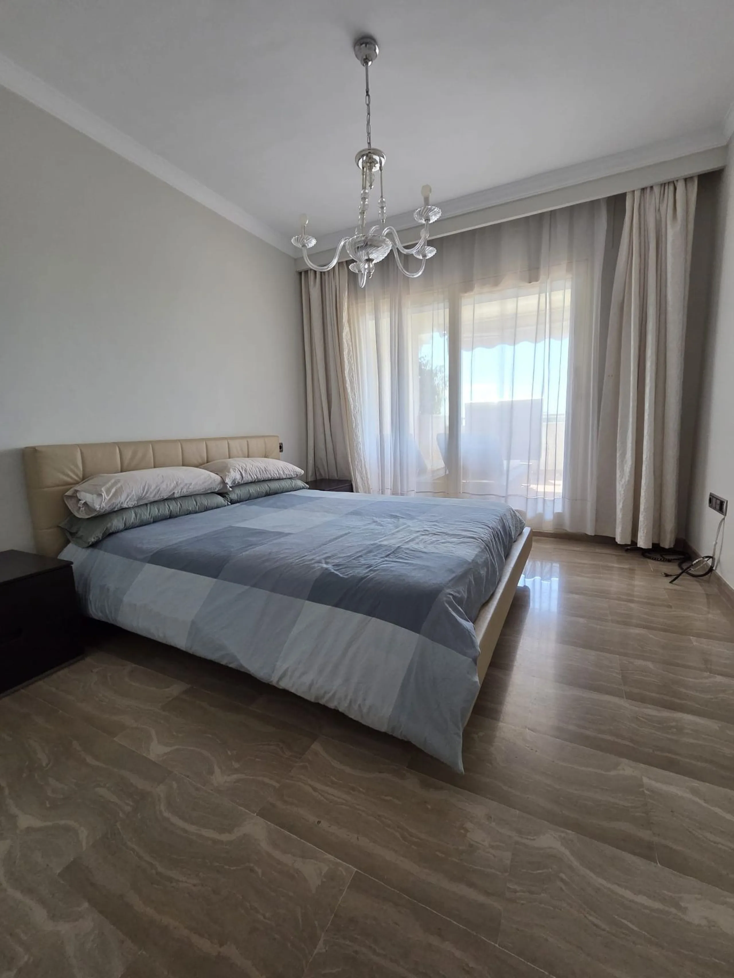 Middle Floor Apartment, Sierra Blanca, Costa del Sol.