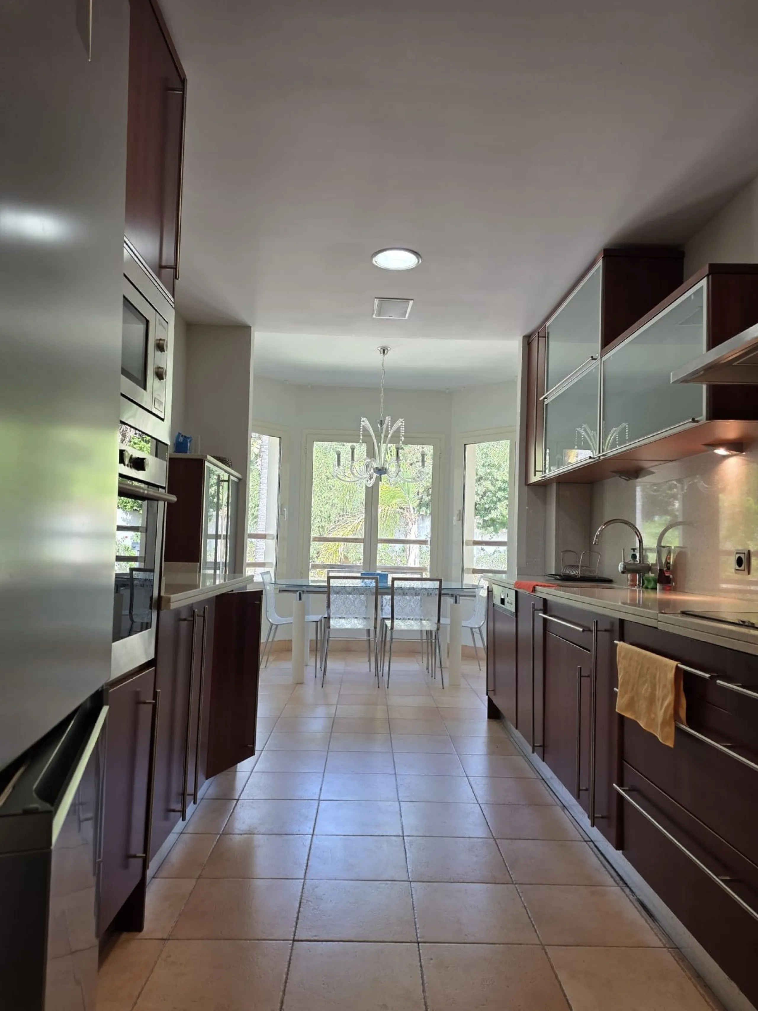 Middle Floor Apartment, Sierra Blanca, Costa del Sol.