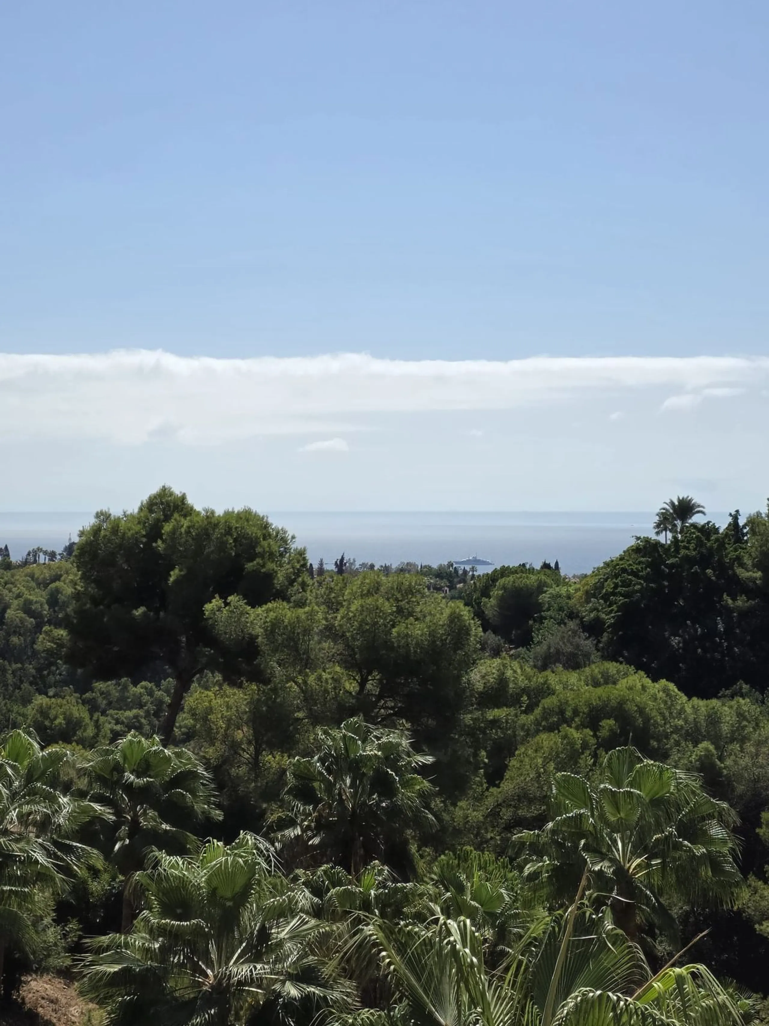Middle Floor Apartment, Sierra Blanca, Costa del Sol.