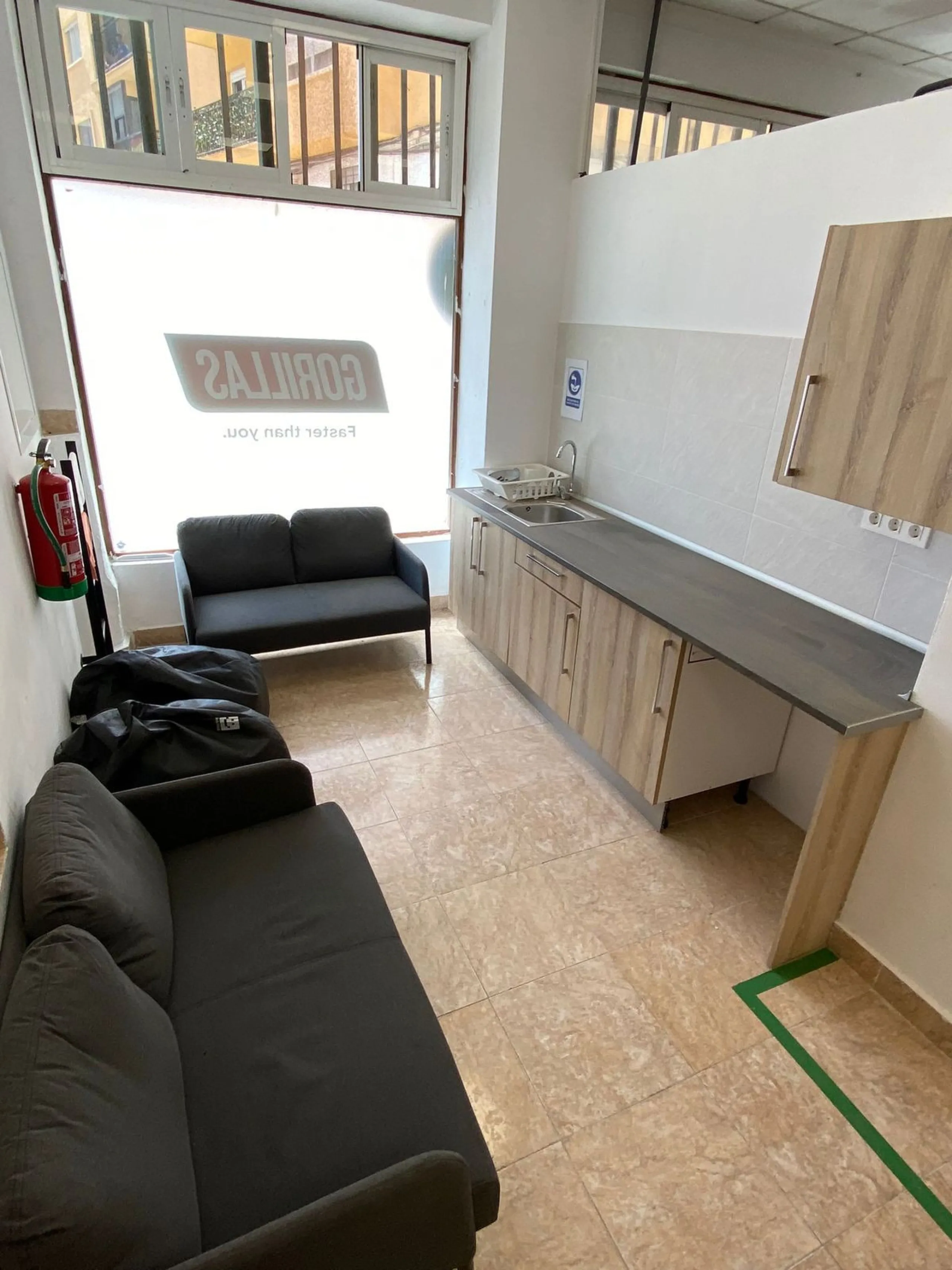 Commercial - Commercial Premises в продаже в Málaga, Málaga. Площадь дома 368 м²