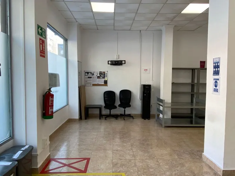 Commercial - Commercial Premises в продаже в Málaga, Málaga. Площадь дома 368 м²