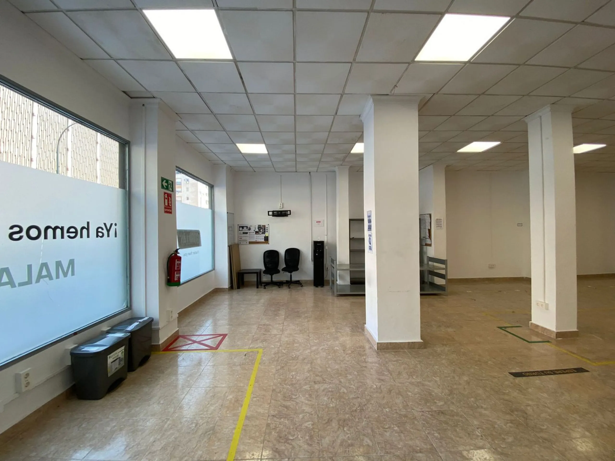 Commercial - Commercial Premises в продаже в Málaga, Málaga. Площадь дома 368 м²