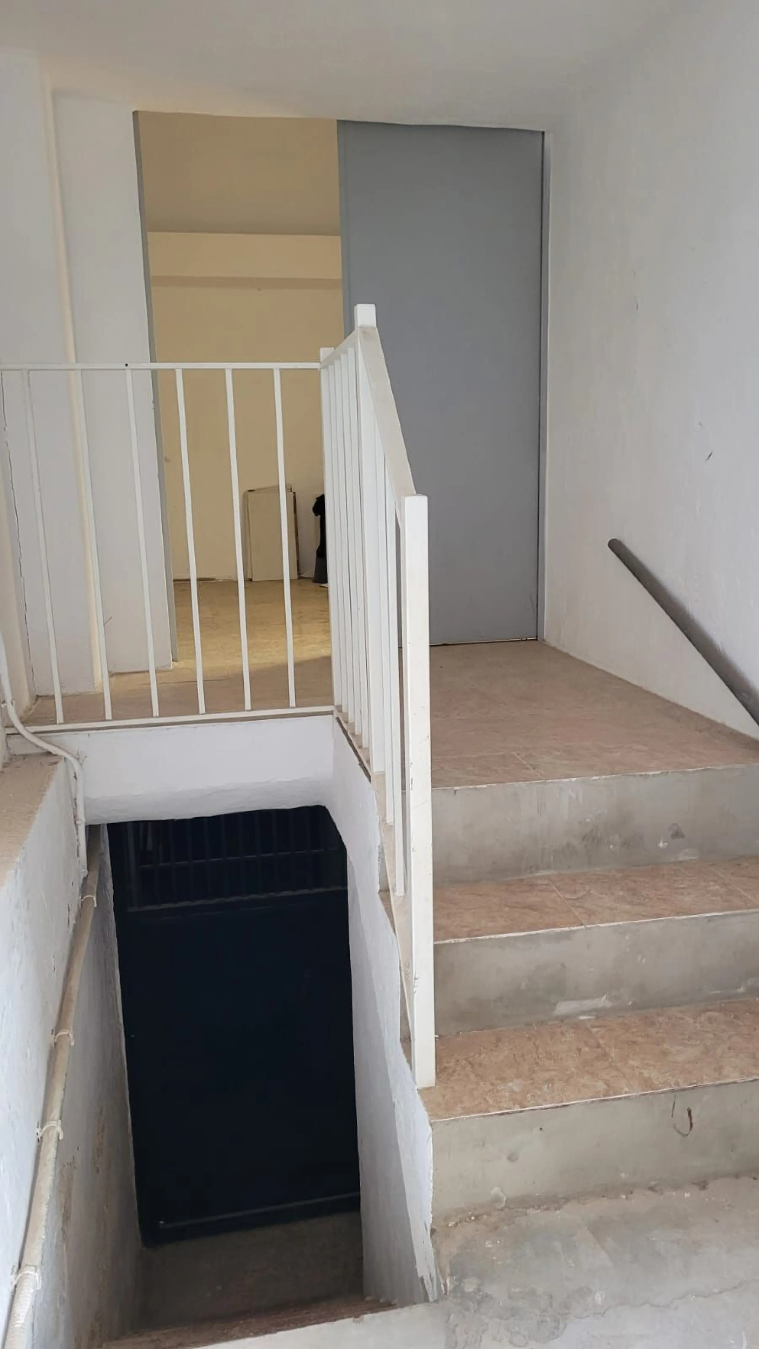 Commercial - Commercial Premises в продаже в Málaga, Málaga. Площадь дома 368 м²