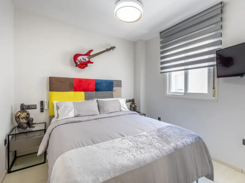 RENOVATED DUPLEX PENTHOUSE WITH LARGE TERRACE – LOS PACOS, FUENGIROLA