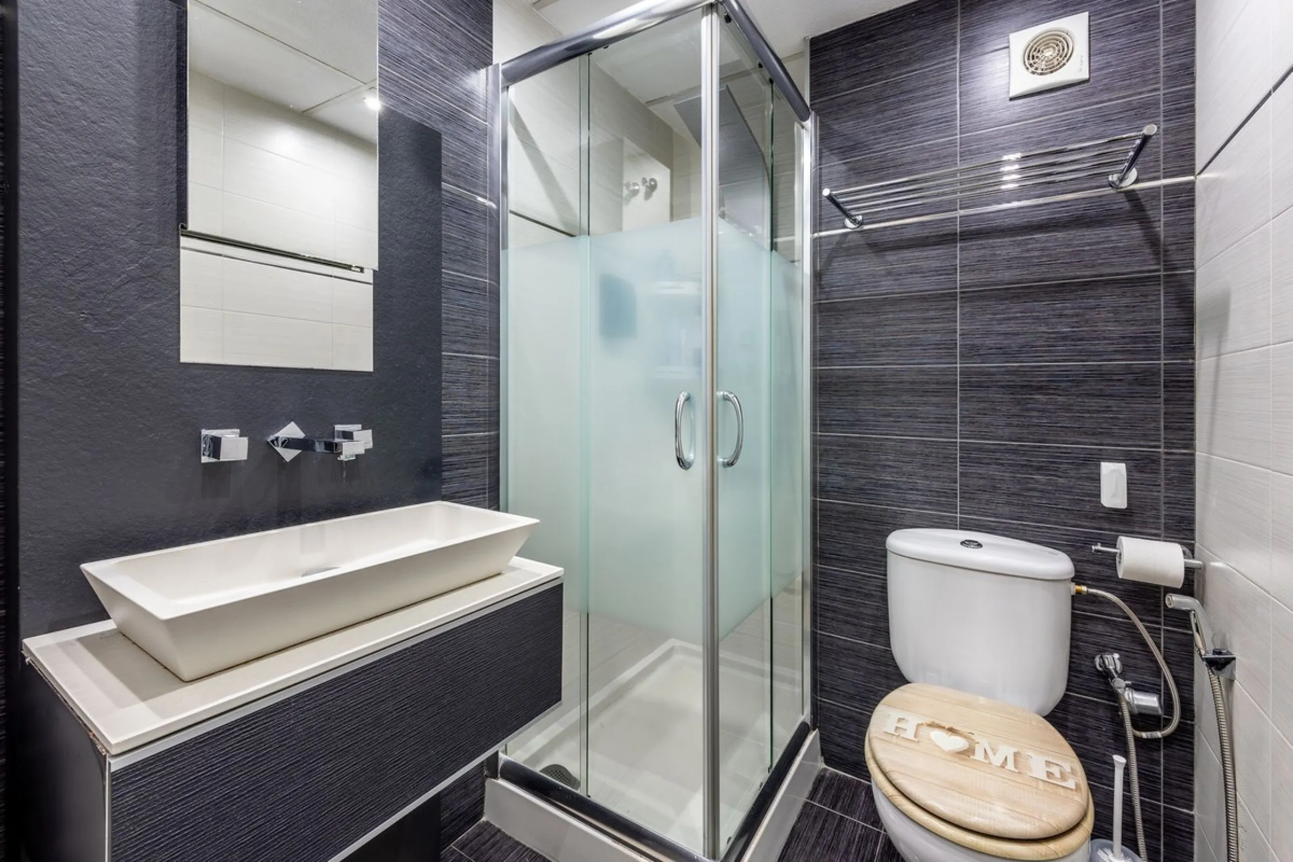 RENOVATED DUPLEX PENTHOUSE WITH LARGE TERRACE – LOS PACOS, FUENGIROLA