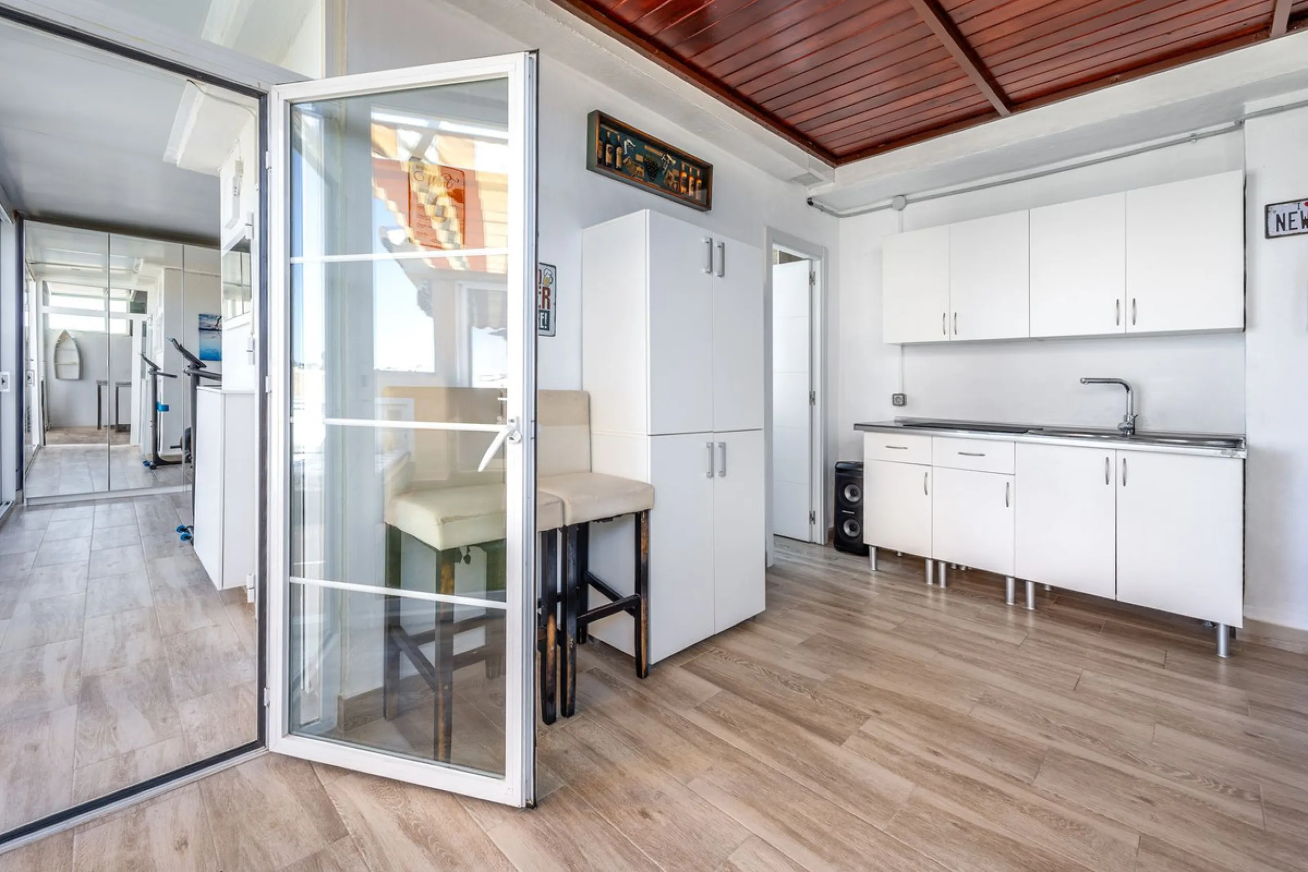 RENOVATED DUPLEX PENTHOUSE WITH LARGE TERRACE – LOS PACOS, FUENGIROLA