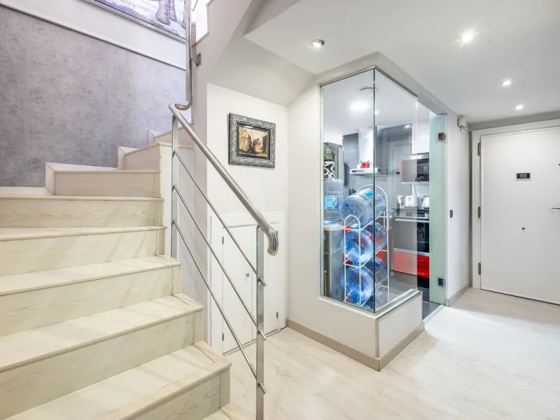 RENOVATED DUPLEX PENTHOUSE WITH LARGE TERRACE – LOS PACOS, FUENGIROLA