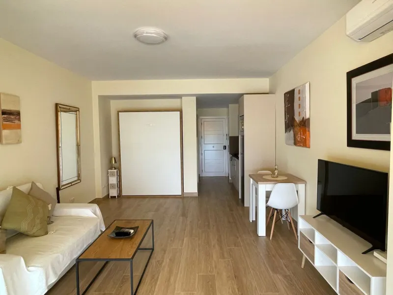 Renovated Studio Apartment with Sea Views in Torremolinos