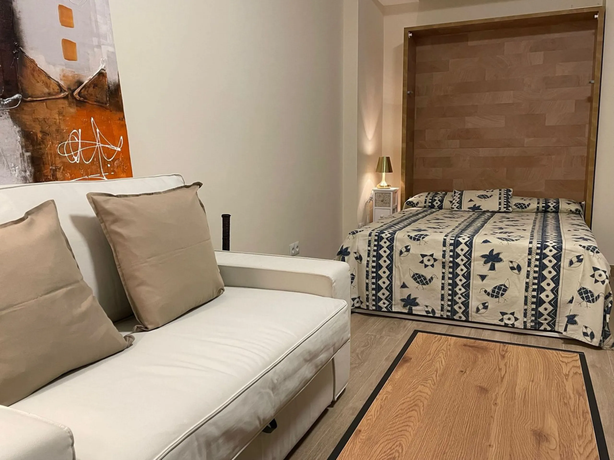 Renovated Studio Apartment with Sea Views in Torremolinos