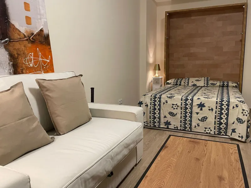 Renovated Studio Apartment with Sea Views in Torremolinos