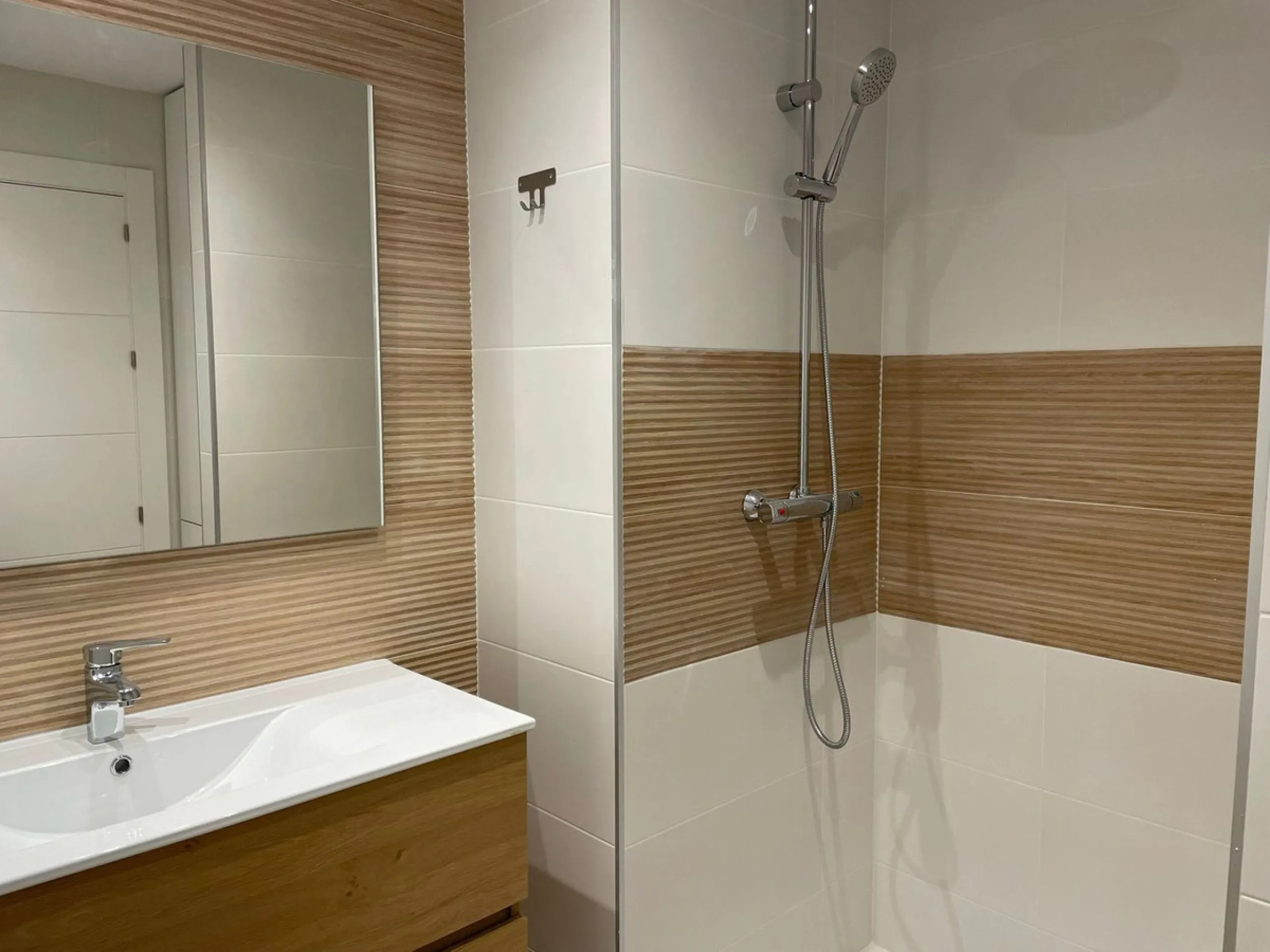 Renovated Studio Apartment with Sea Views in Torremolinos