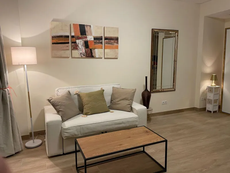 Renovated Studio Apartment with Sea Views in Torremolinos