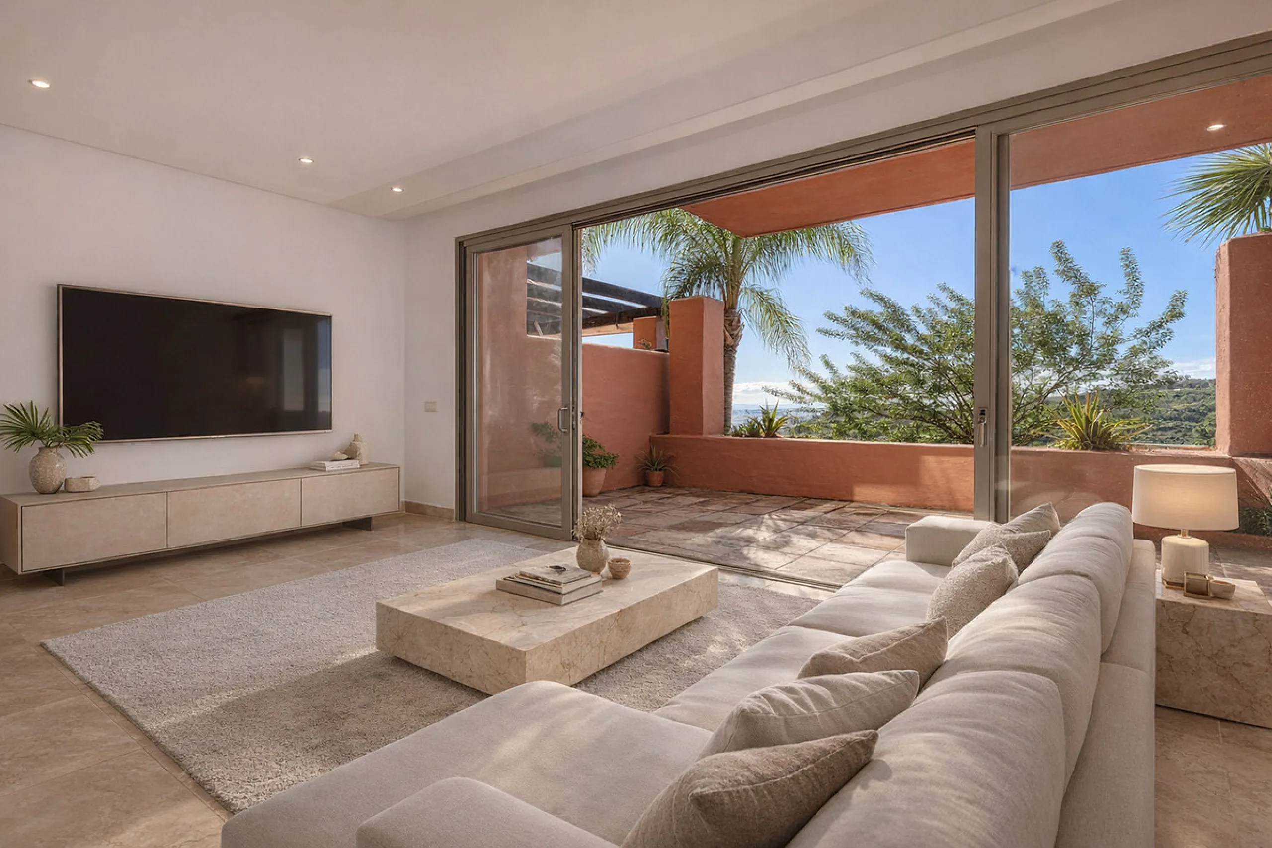 House - Townhouse в продаже в Manilva, Málaga. В доме 2 спален и 3 ванных комнат. Площадь дома 333 м²